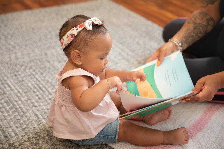 9 Livres pour Bébé de 0 à 6 Mois : Éveil et Amusement au Rendez-vous !